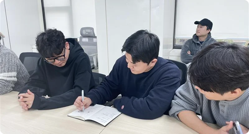 블룸에이아이 CX본부 팀원들 
