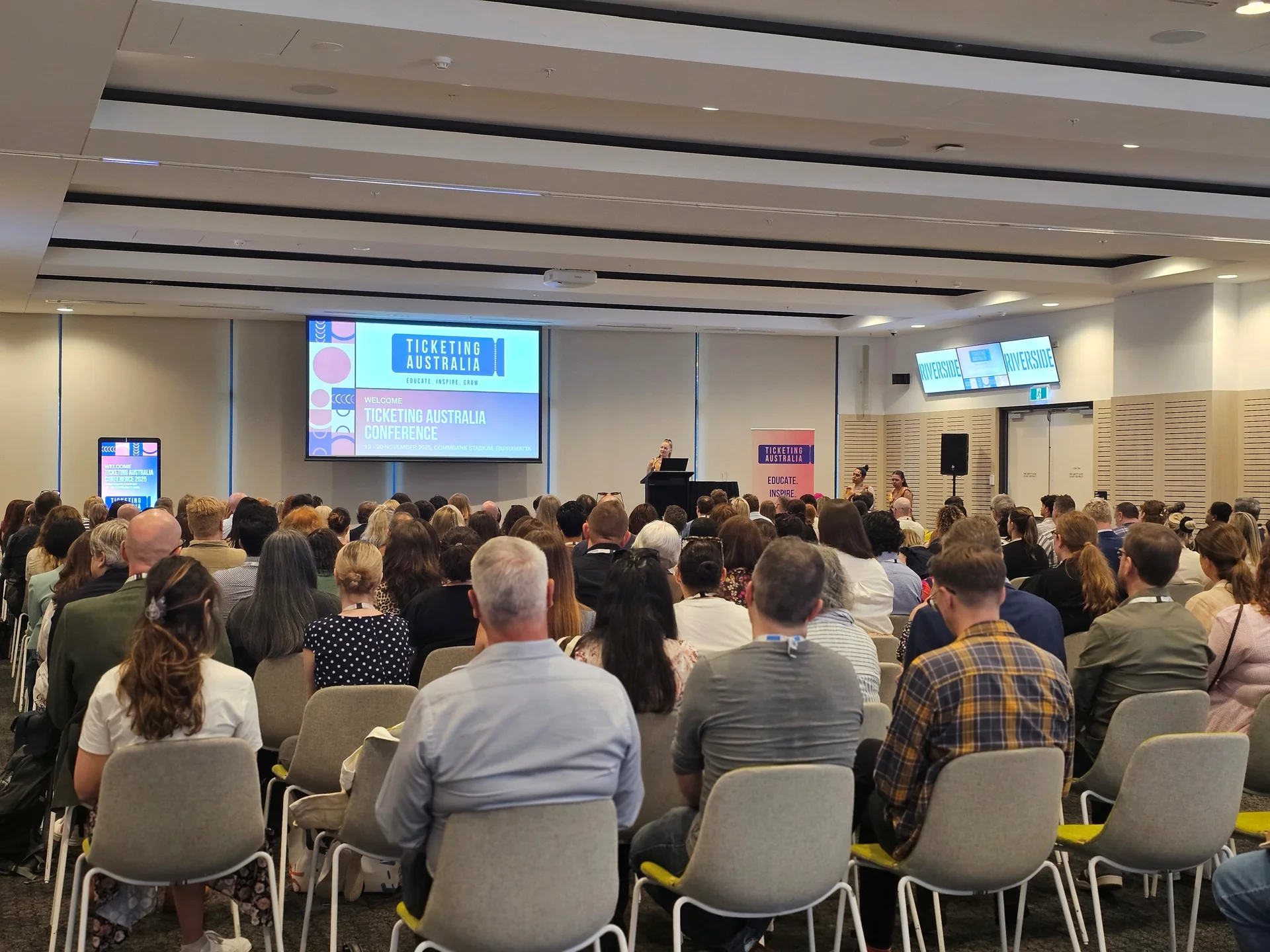 Ticketing AU 행사에서는, 이틀 내내 다양한 세션들이 이어졌습니다.