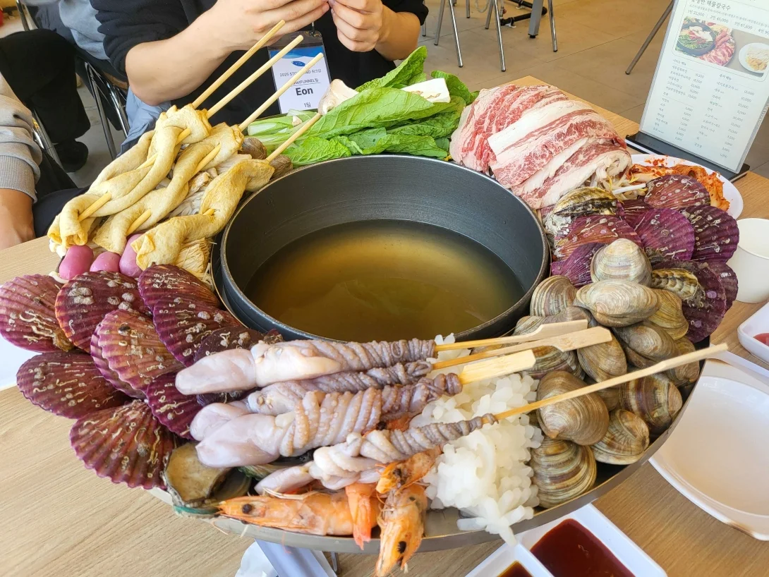 점심부터 너무 잘 먹고 가네요~