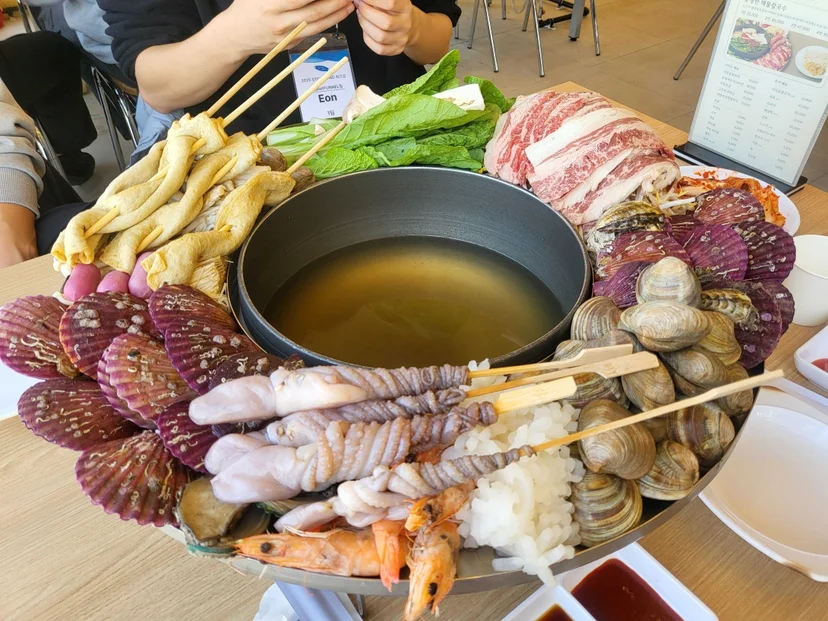 점심부터 너무 잘 먹고 가네요~