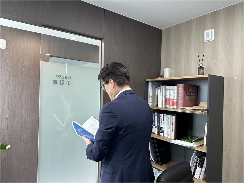 미성년자성매매알선,성매매알선,미성년자성매매,성범죄사건전문변호사,이경복변호사