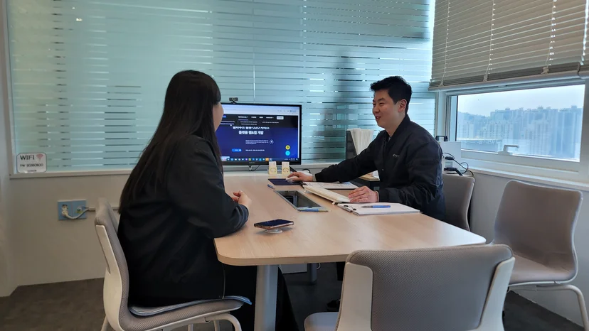 이젠아카데미-국비지원취업연계-내일배움카드-훈련장려금-국민취업지원제도연계-수료후취업지원-직무특강-면접컨설팅-이력서컨설팅프로그램-기업추천시스템-취업성공전략-취업사후관리-트렌드