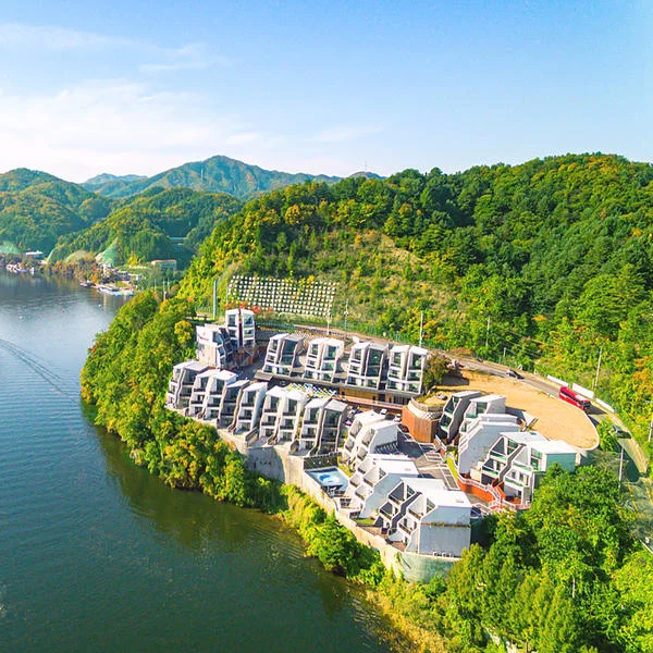 가평 W지우리조트 전경