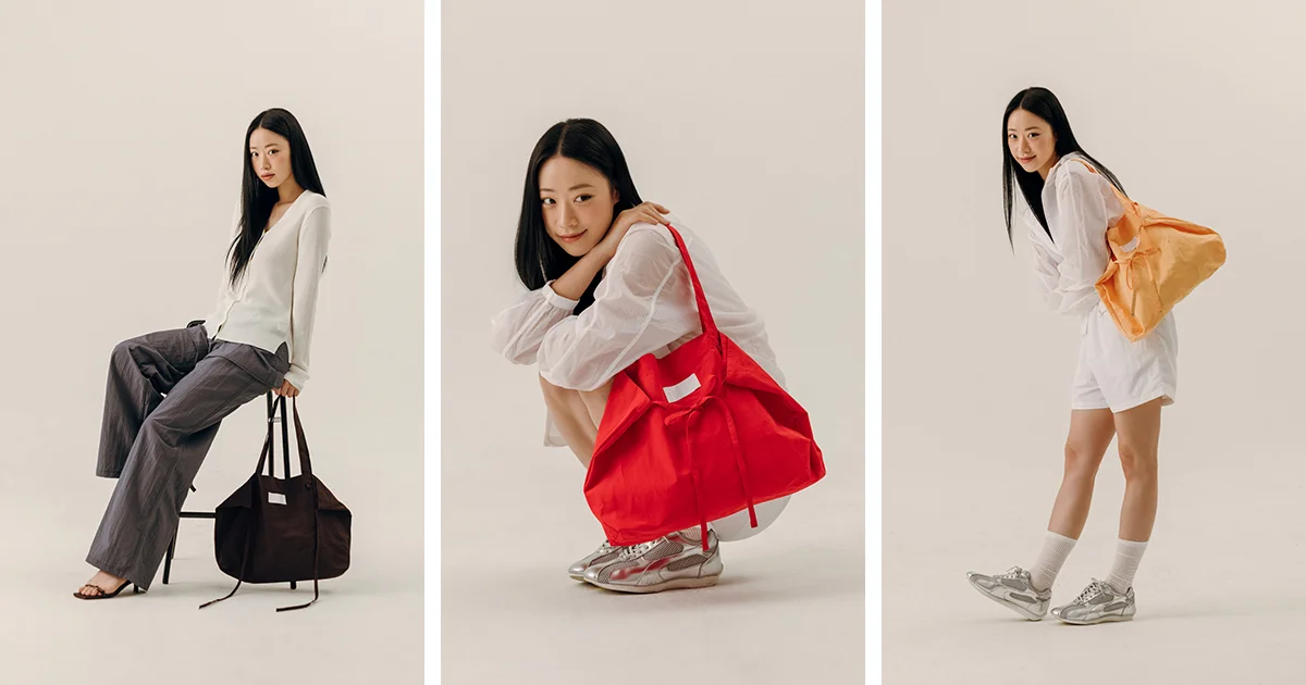 의류 브랜드 이삭(eesack)의 지속 가능한 패션을 상징하는 '에코백 리리백(Re-Re Bag)' 제품 연출컷. 내구성이 뛰어난 캔버스 소재와 내추럴한 컬러감이 돋보이는 디자인으로, 일상적인 데일리룩에 포인트를 주는 이삭만의 감성적인 브랜딩과 디테일이 강조된 이미지.