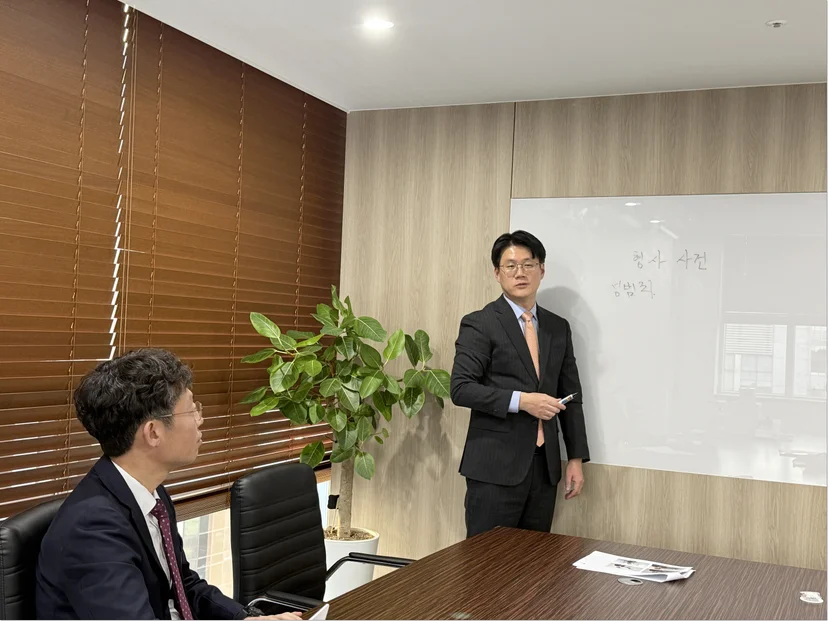 강제추행무혐의,강제추행죄,강제추행,강제추행처벌수위,성범죄변호사,이경복변호사