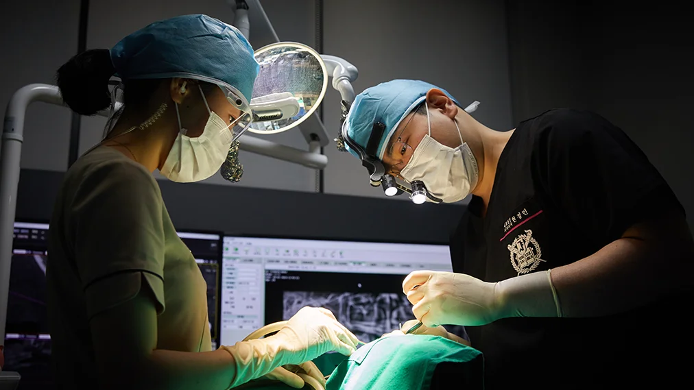 아산치과 교정 치료 이미지 