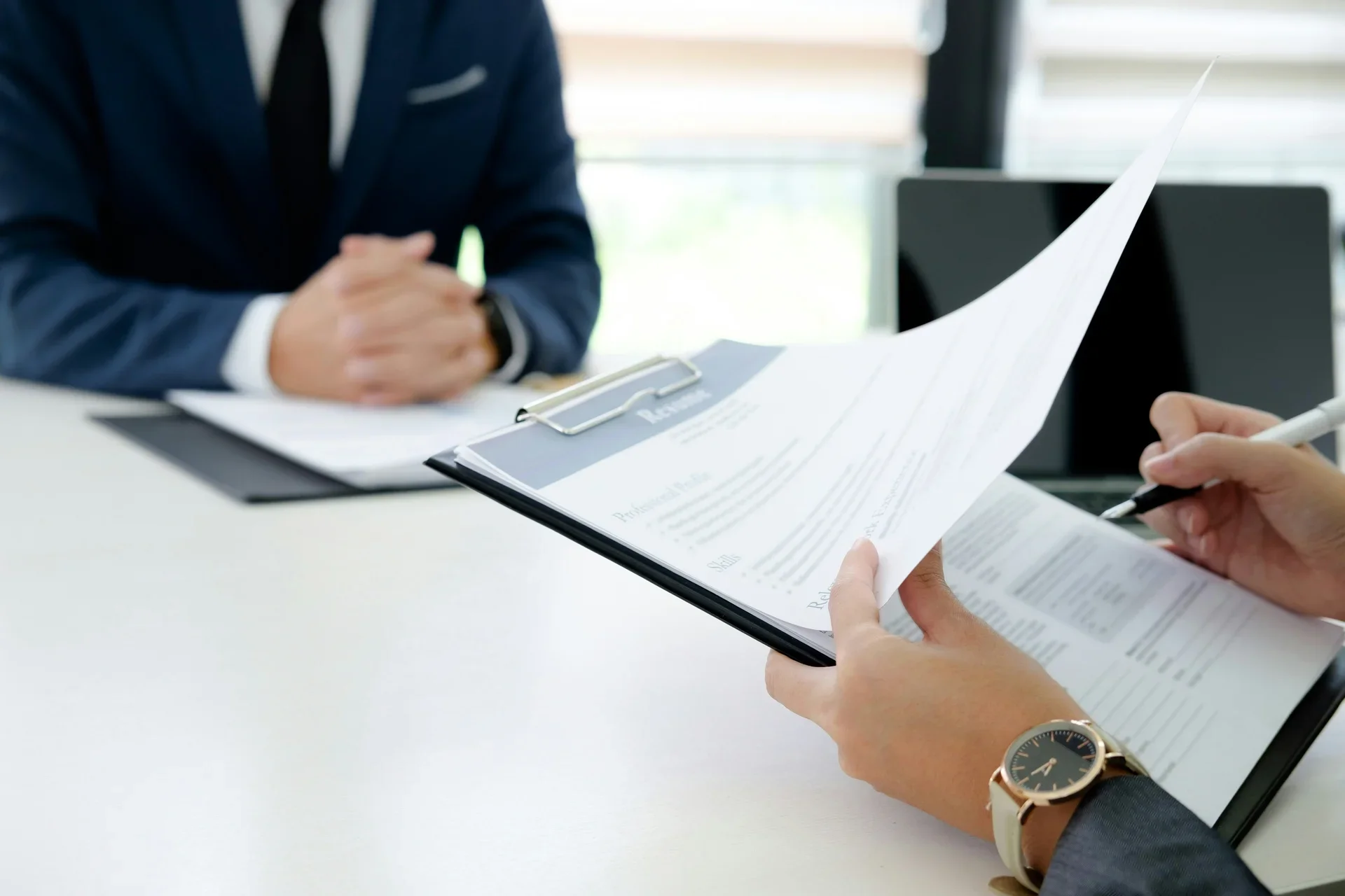 Expert Network Service (ENS) selection criteria