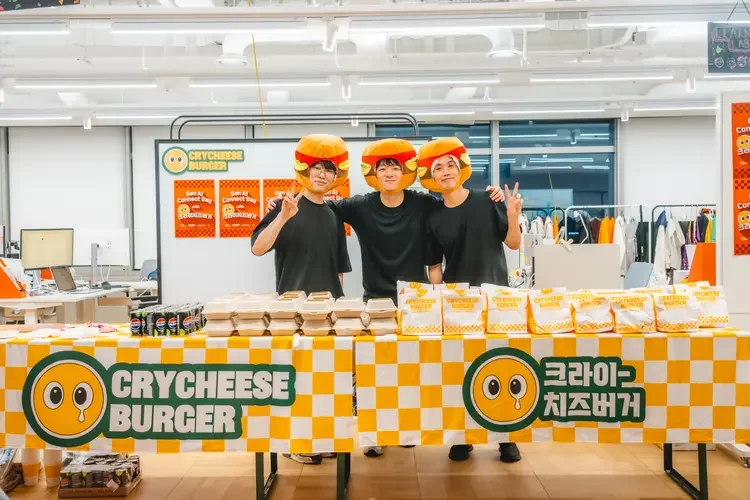 크라이치즈버거의 행사 모습