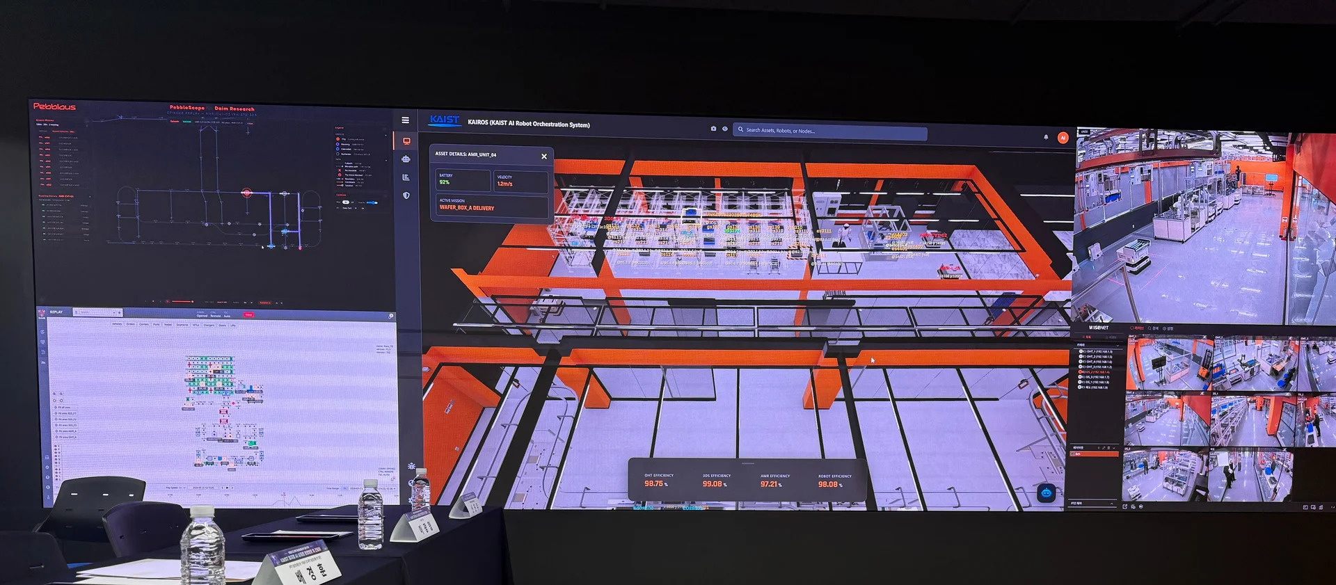 다임리서치 X 페블러스 - 카이스트 피지컬 AI 다크팩토리 플랫폼 ‘카이로스’의 디지털 트윈에서 시뮬레이션하는 모습