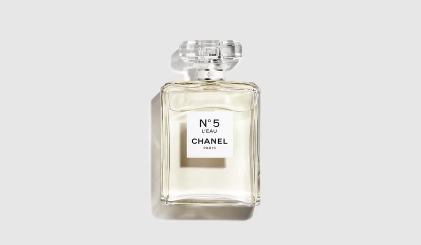 Chanel no.5 glass container cosmetic