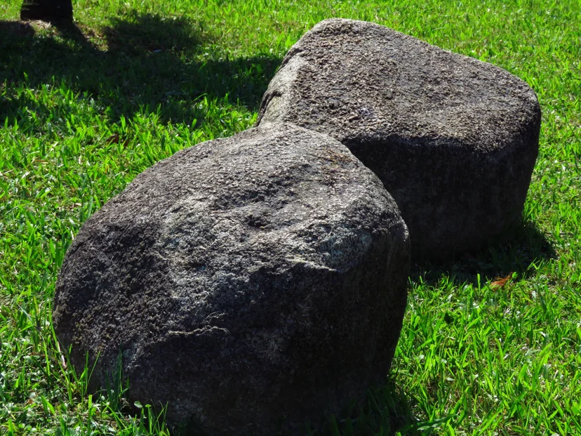 two big rocks