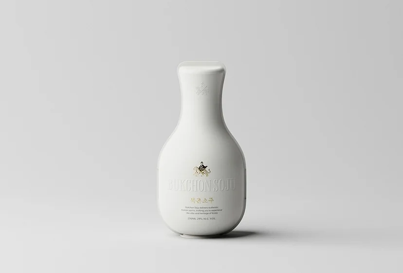 리스튜디오가 제작한 NOSTALGIA BUKCHON SOJU PACKAGING(노스텔지어 북촌소주 패키징)
