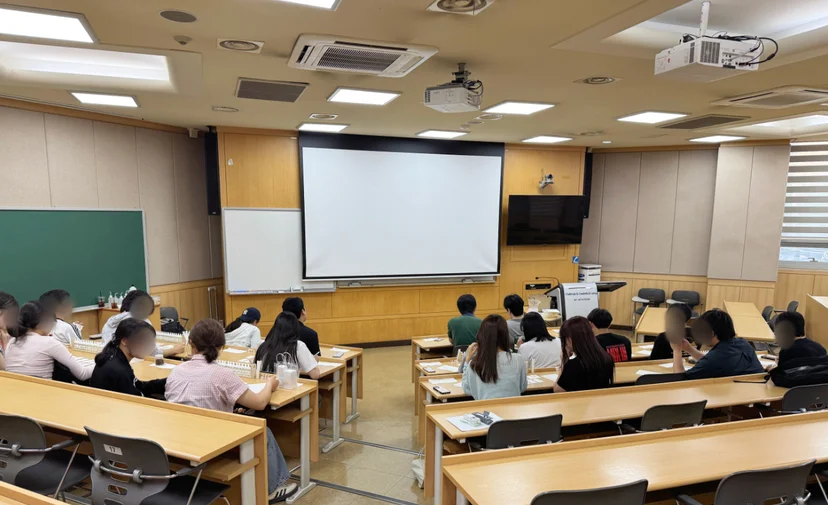 향수 수업 진행 모습