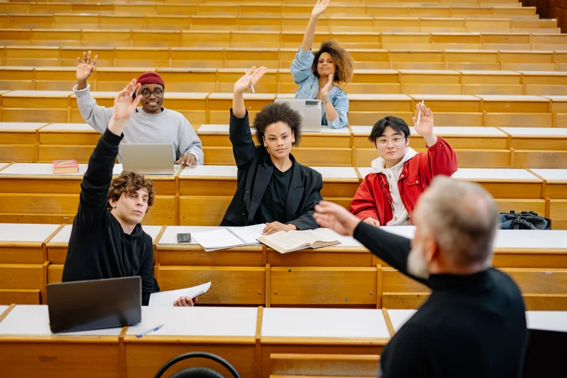 Students participate in a class discussion.