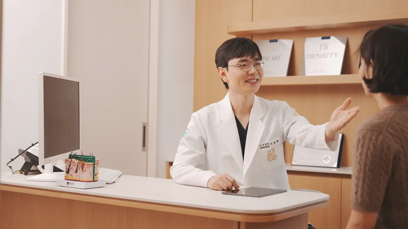 리오브피부과 서준혁 대표 원장 소개 이미지