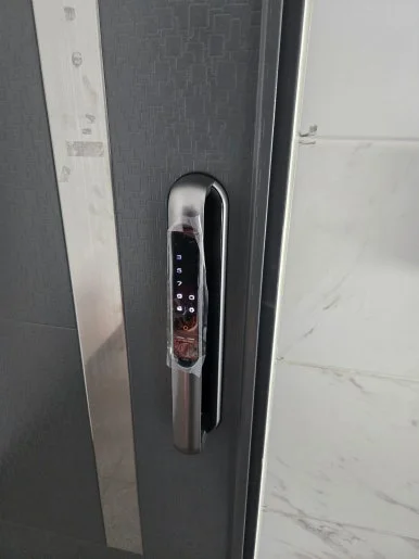 장기동 라오나크 LX100C 지문인식 도어락 교체 과정 현장 사진 10