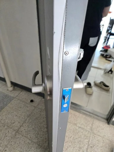 구래동 이사 후 유니코 TM3200N 레버형 번호키 설치 현장 사진 4