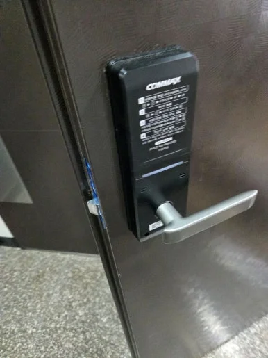 덕양구 철문 번호키 고장, 유니코 TM3200N 교체 현장 사진 7