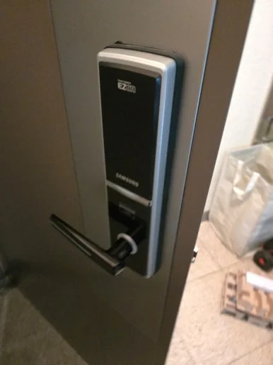 고봉동 철문 도어락, 삼성 DP720 푸시풀 교체 현장 사진 4