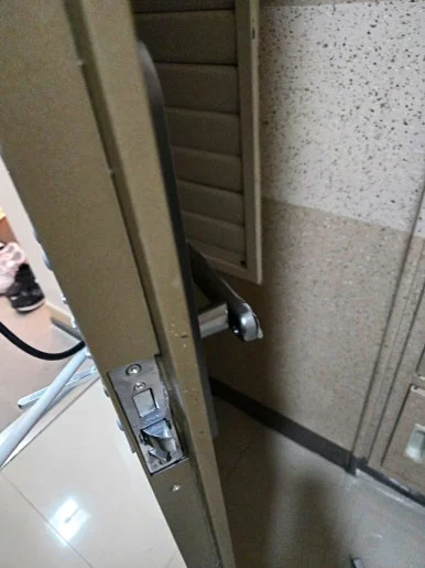 대장동 열쇠, 고장 난 번호키 라오나크 HA100C 교체 현장 사진 7