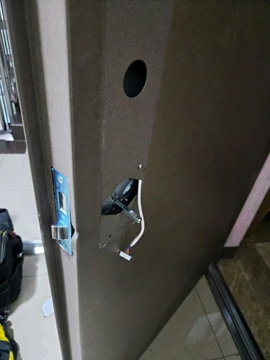 장기동 열쇠, 번호키 고장과 에티켓 기능 도어락 교체 현장 사진 7