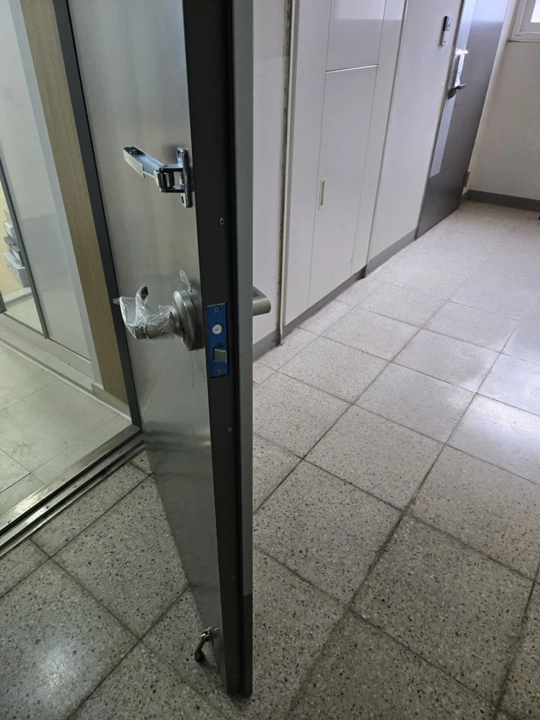 화정동 열쇠, 고양 현관 번호키 안전 설치 현장 사진 1