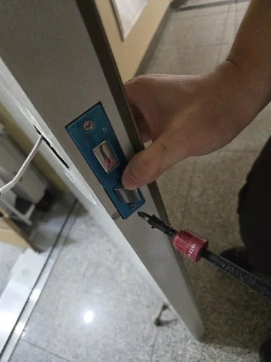 중산동 레버형 도어락 설치, 손잡이 일체형 번호키 시공 현장 사진 7