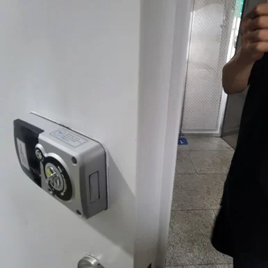 야당동 열쇠, 노후 현관 도어락 교체 시기와 점검 현장 사진 1