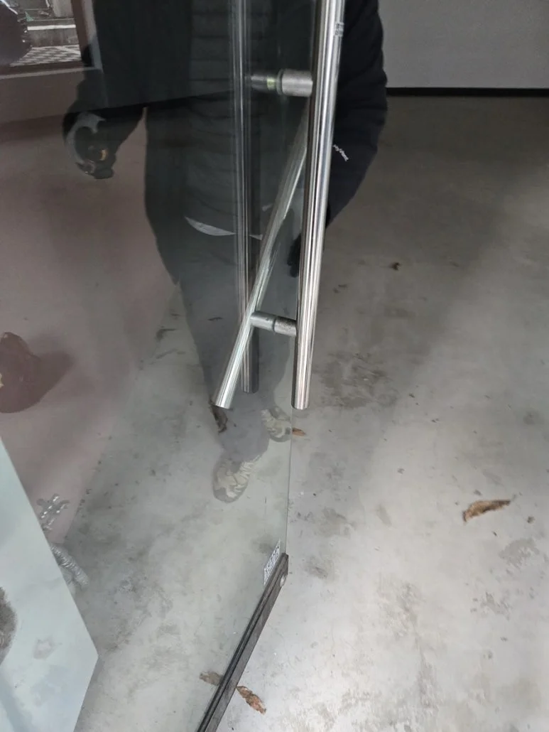 설치 전 유리 상태 확인 현장