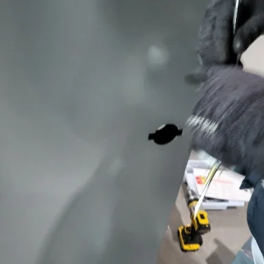 새 도어락 설치 현장