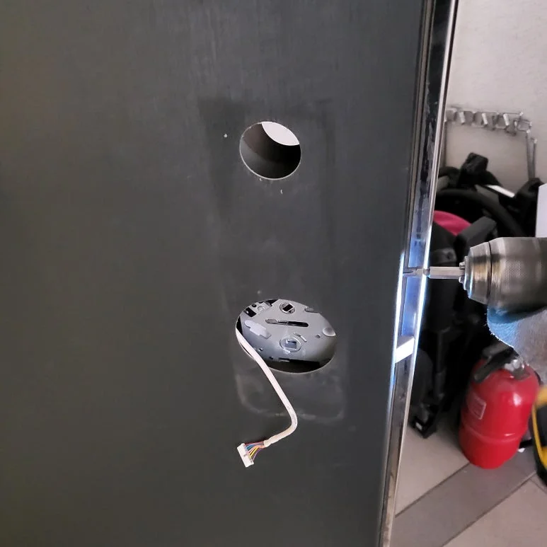 김포 장기동 열쇠 중흥S클래스 번호키 고장, 지문인식 도어락 교체 제품 설치 과정