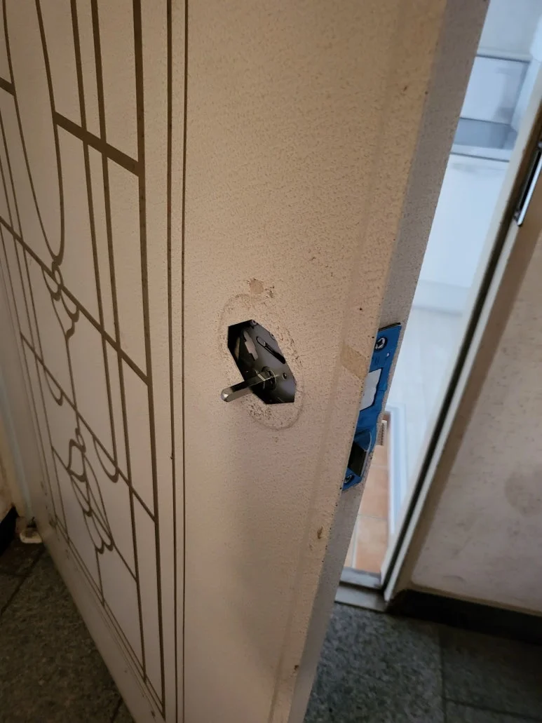 일산 식사동 열쇠 빌라 무타공 번호키 설치, 번호전용 주키 작업 전 현장