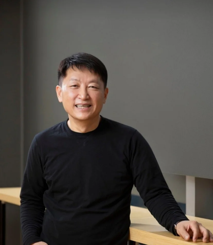 영업 현장에서의 실패를 복기하는 장면을 표현한 이미지