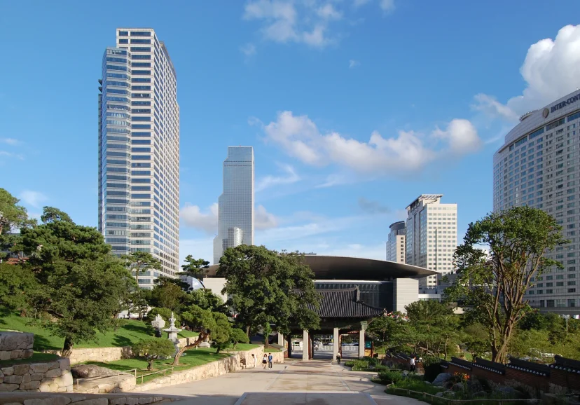 코엑스 일대 아셈타워 외관