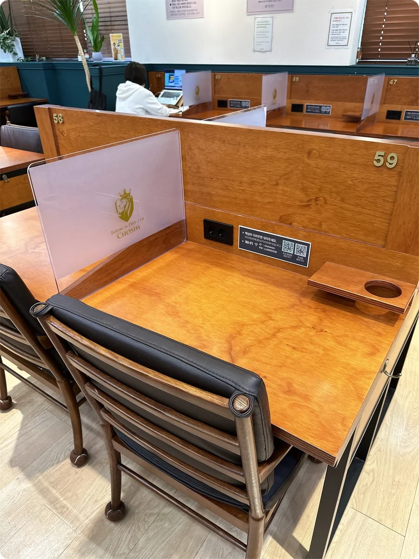 신흥 프랜차이즈 vs 기존 브랜드 선택할 때 리스크 판단법 관련 이미지