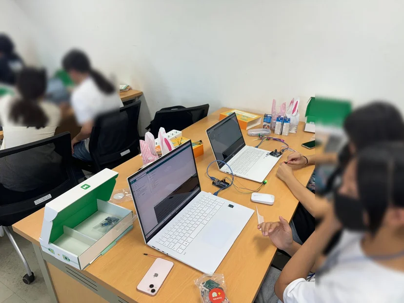 부경대학교 부산로봇경진대회 메이커톤 현장 사진 8
