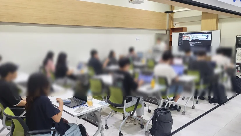 강원대학교 G-Bridge 로봇의수·의족 제작 캠프 현장 사진 2