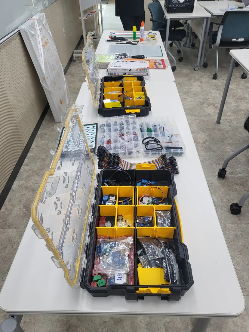 건국대학교 글로벌비즈니스학과 ICT 창업 경진대회 현장 사진 2