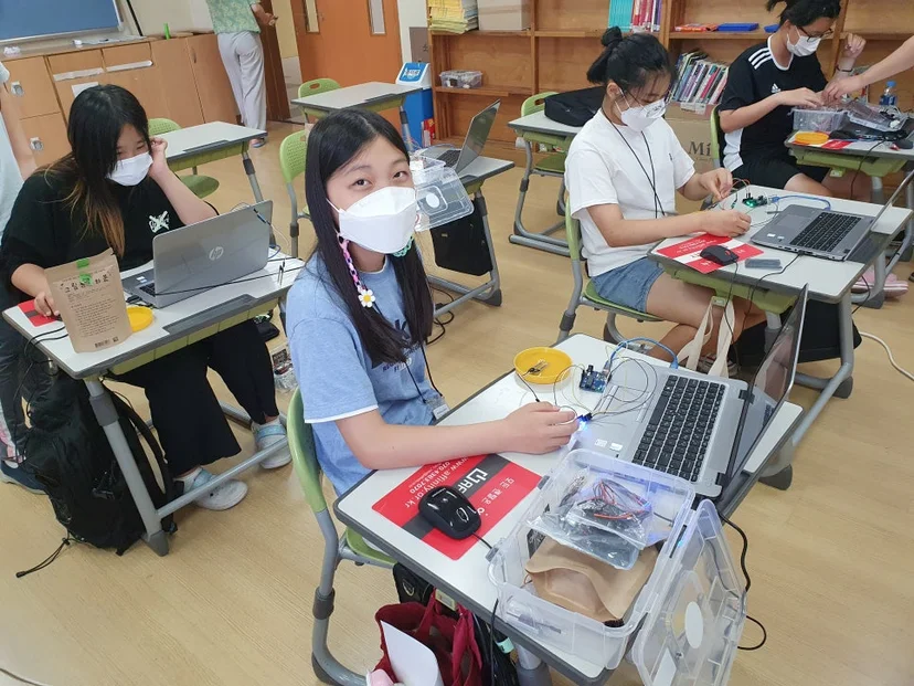 망원청소년문화센터 6학년이 만든 IoT 스마트 화분