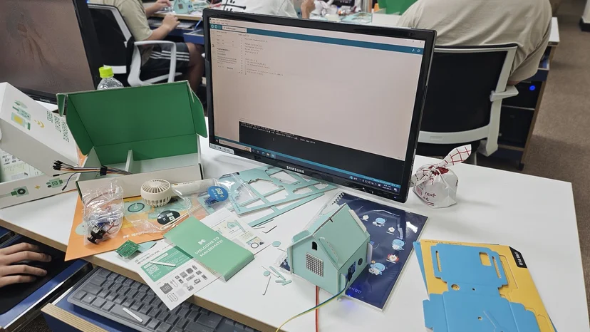 부경대학교 중학생 여름 캠프 현장 사진 14
