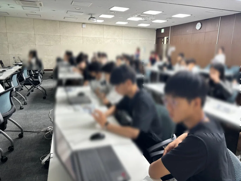 포스텍영재기업인교육원·거제교육청 영재학급 체험 캠프 현장 사진 12