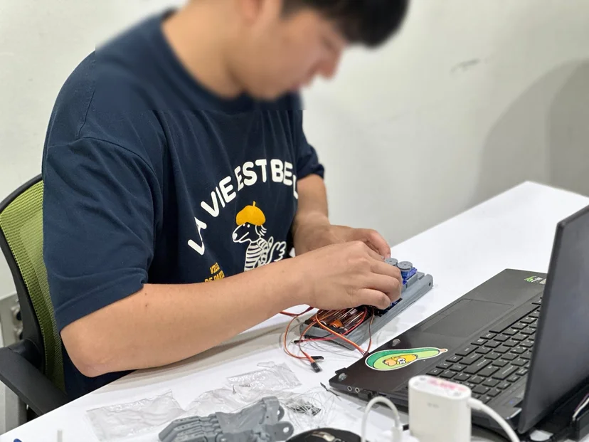 강원대학교 G-Bridge 로봇의수·의족 제작 캠프 현장 사진 23