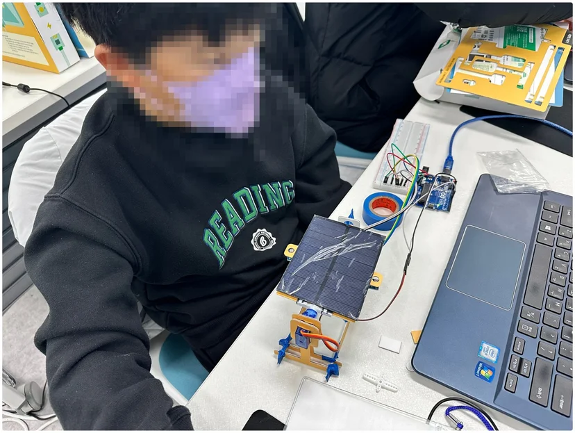강원대·춘천시 디지털오픈캠퍼스 융합메이커 기초반 현장 사진 13