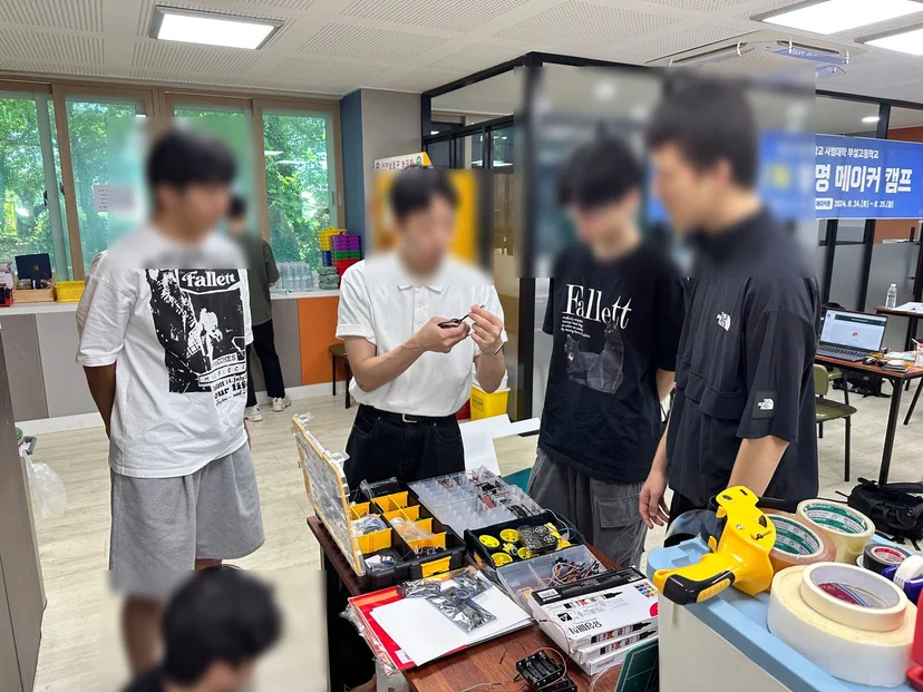 제주대학교사범대학부설고등학교 AIoT 메이커톤 현장 사진 12