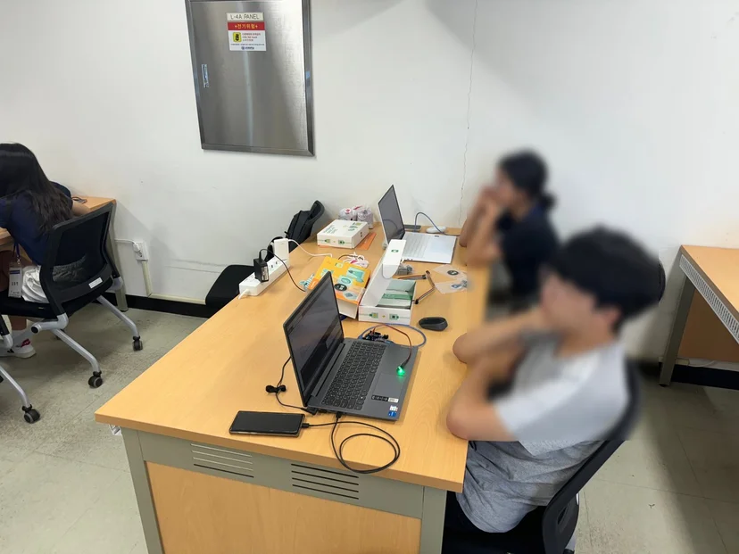 부경대학교 부산로봇경진대회 메이커톤 현장 사진 4