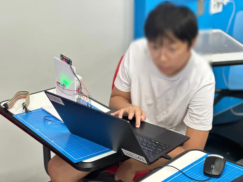 강남서초발명교육센터 괴짜 메이커 캠프 현장 사진 6