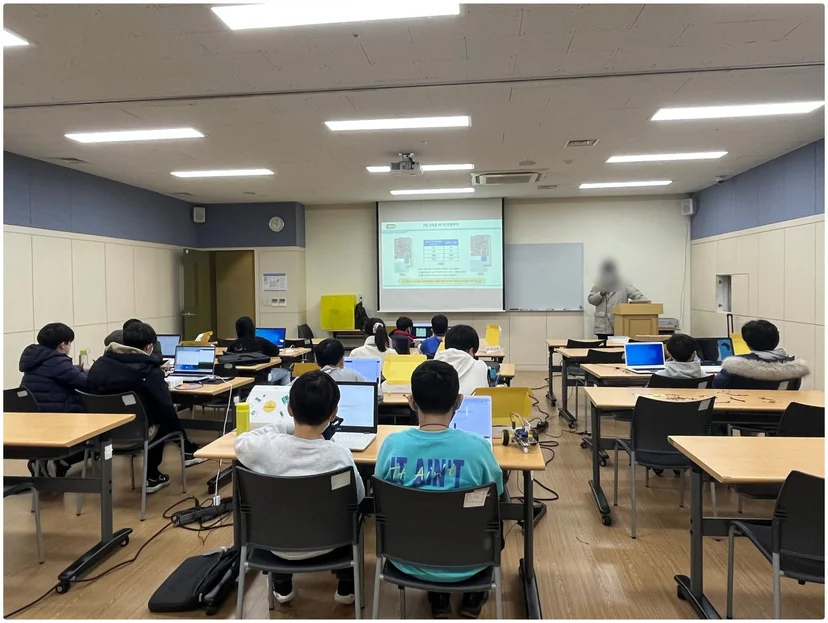 서울시립청소년센터 SW융합 자율주행 메이커 현장 사진 7