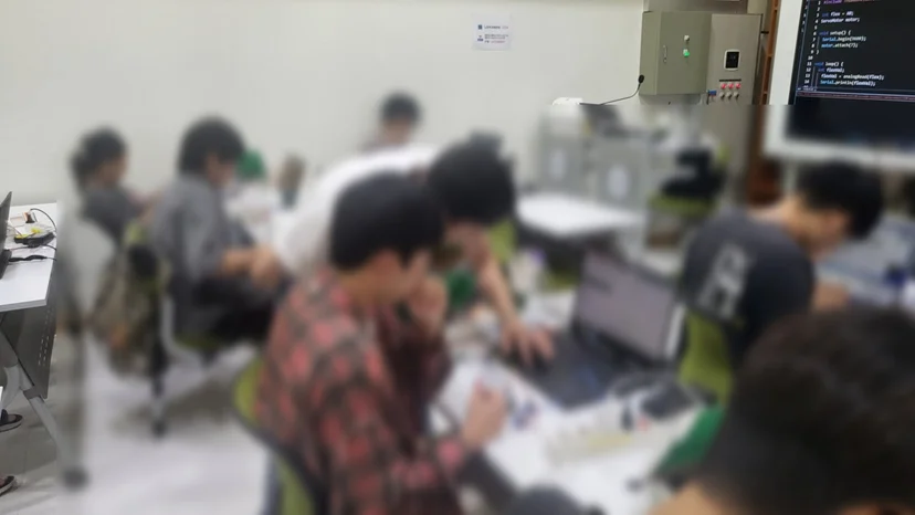 강원대학교 G-Bridge 로봇의수·의족 제작 캠프 현장 사진 11
