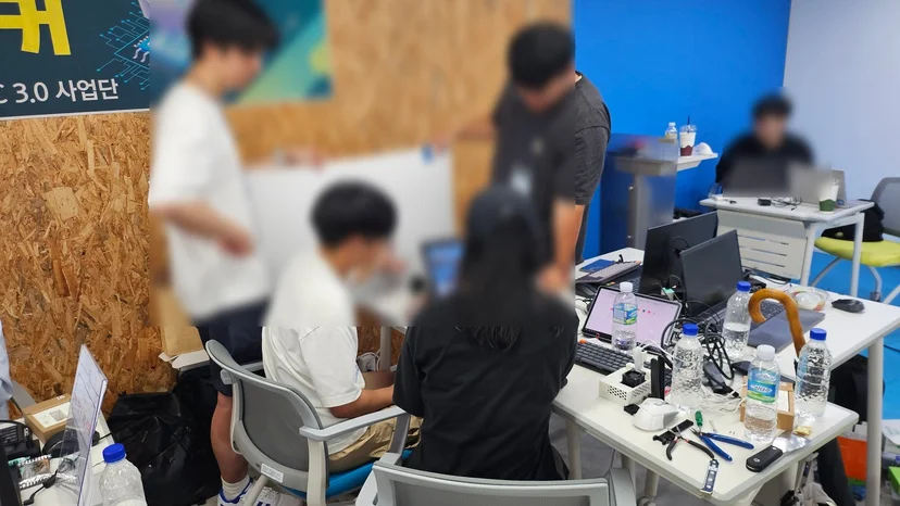 강원대학교 K-4INT 창의융합 메이커 캠프 현장 사진 46