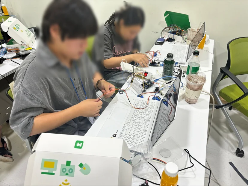 강원대학교 G-Bridge 로봇의수·의족 제작 캠프 현장 사진 5